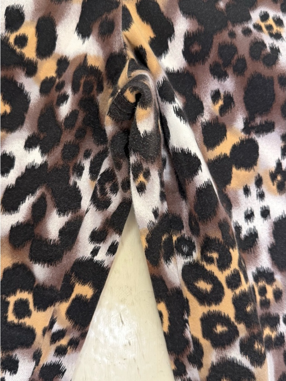 St. John Animal Print Pants - Picture 3 of 8